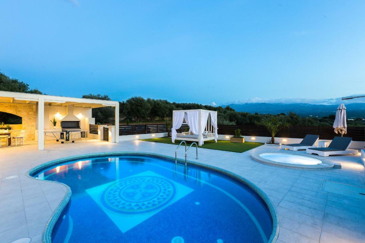 Caramel Villa, With 40M2 Pool & Spa Whirlpool, By Thinkvilla Pánormos Exterior foto